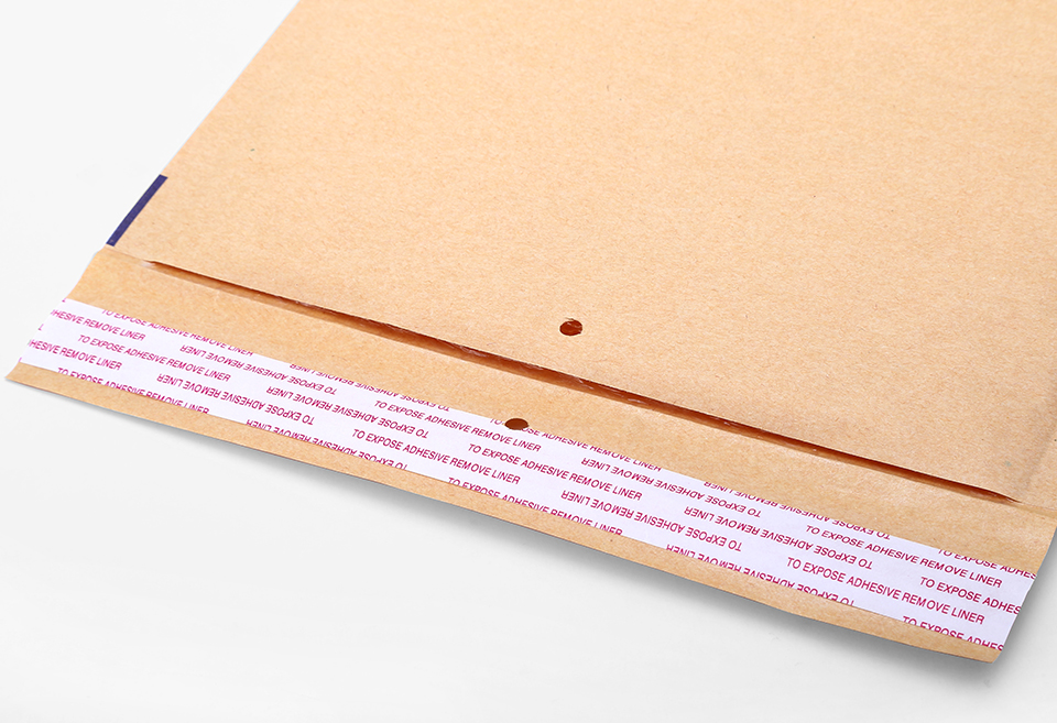 Kraft bubble envelope with red strip